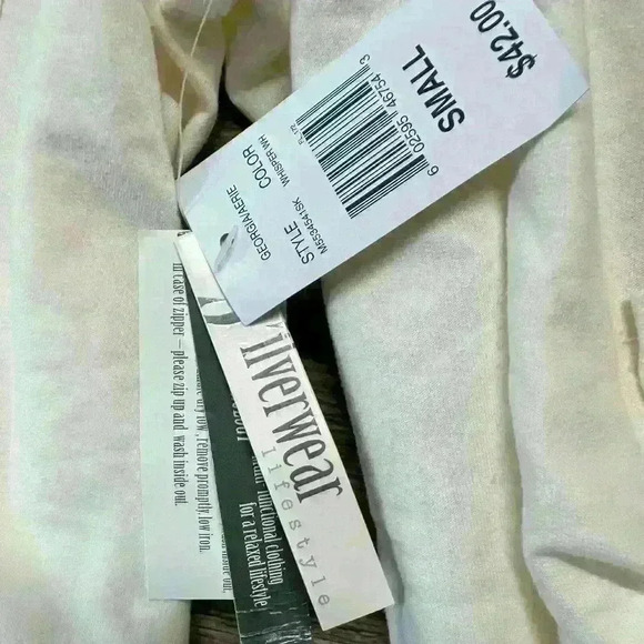 Cream Relaxed Bishop Sleeve Blouse Small - Picture 2 of 5